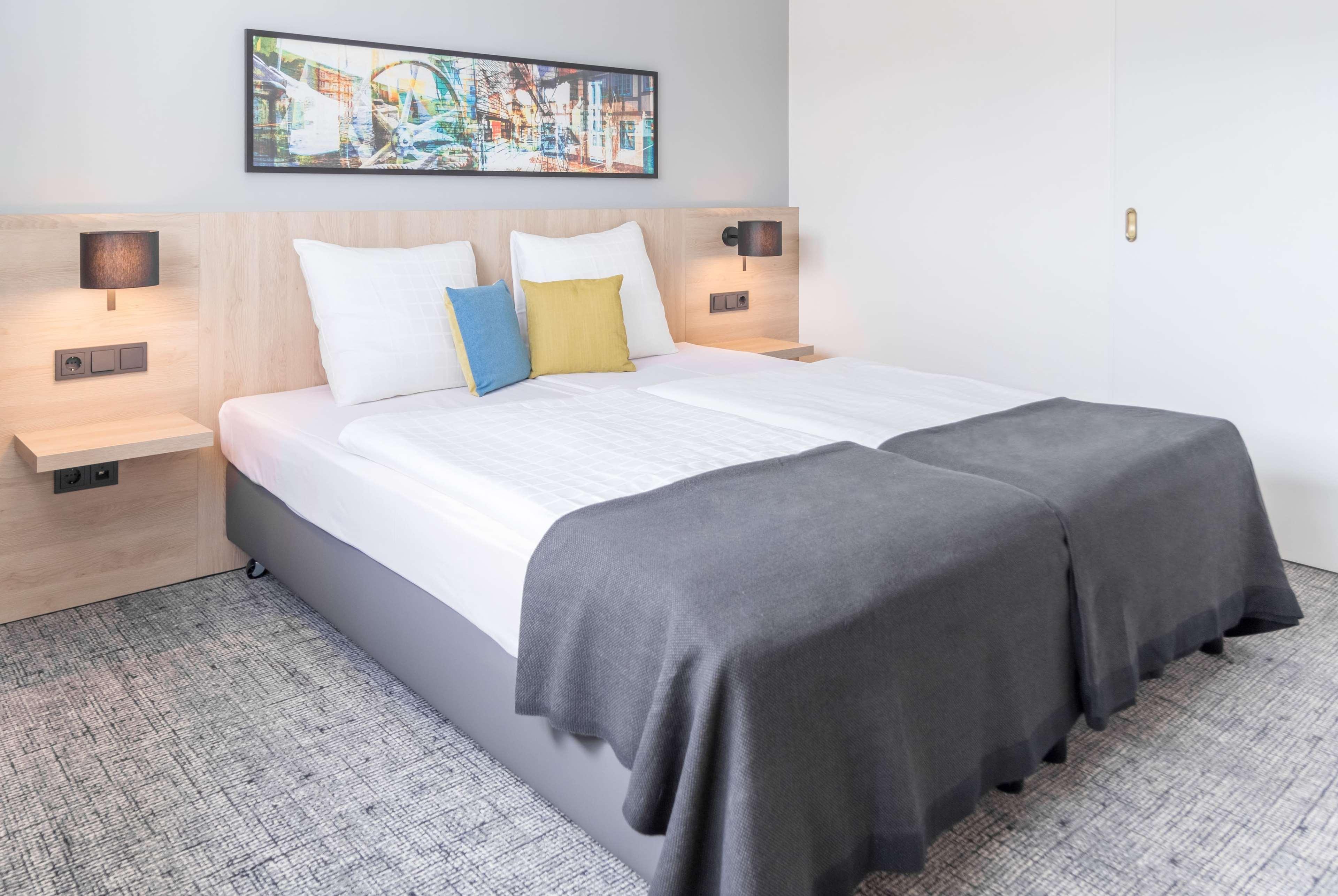 Ramada By Wyndham Flensburg City Exterior photo