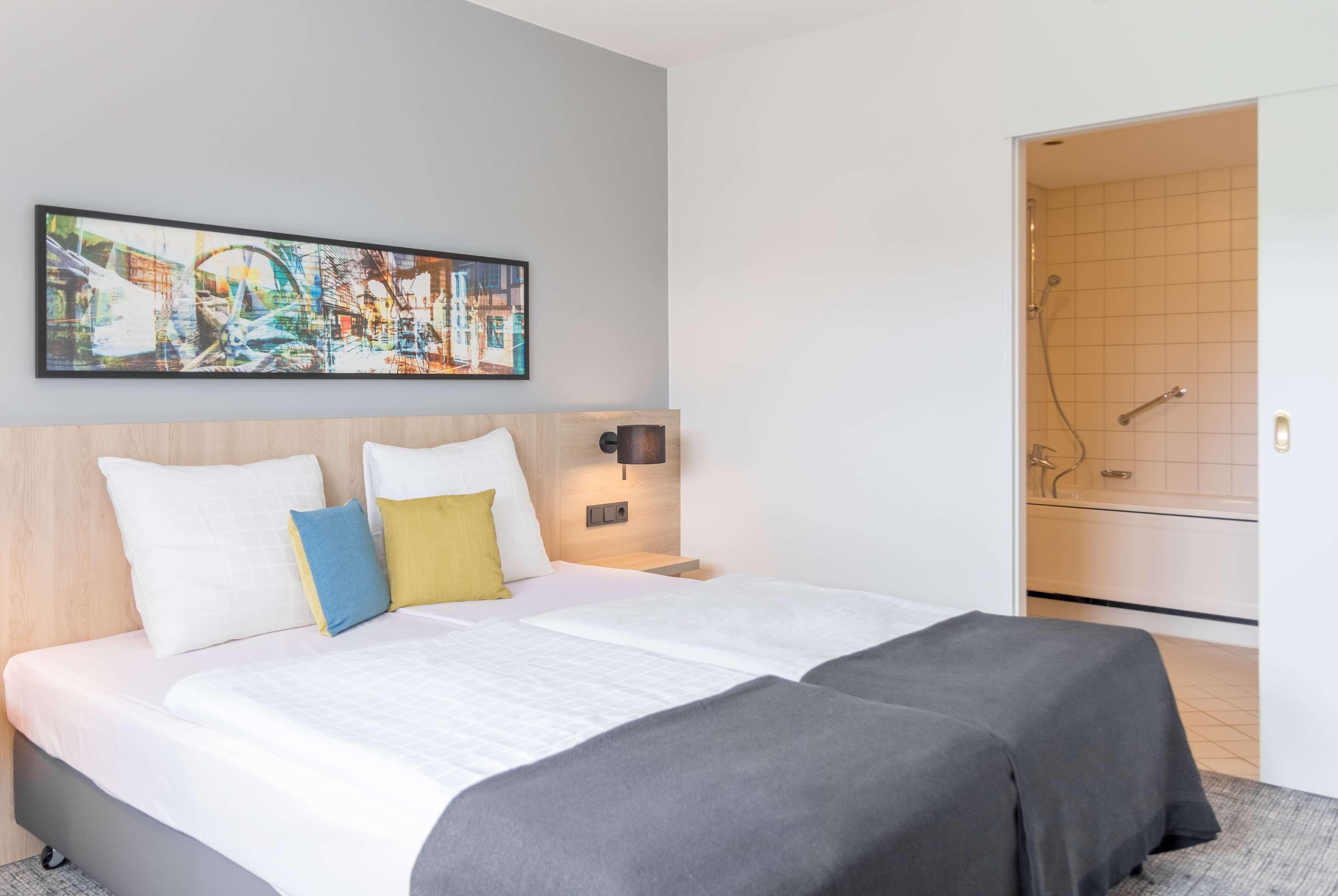Ramada By Wyndham Flensburg City Exterior photo