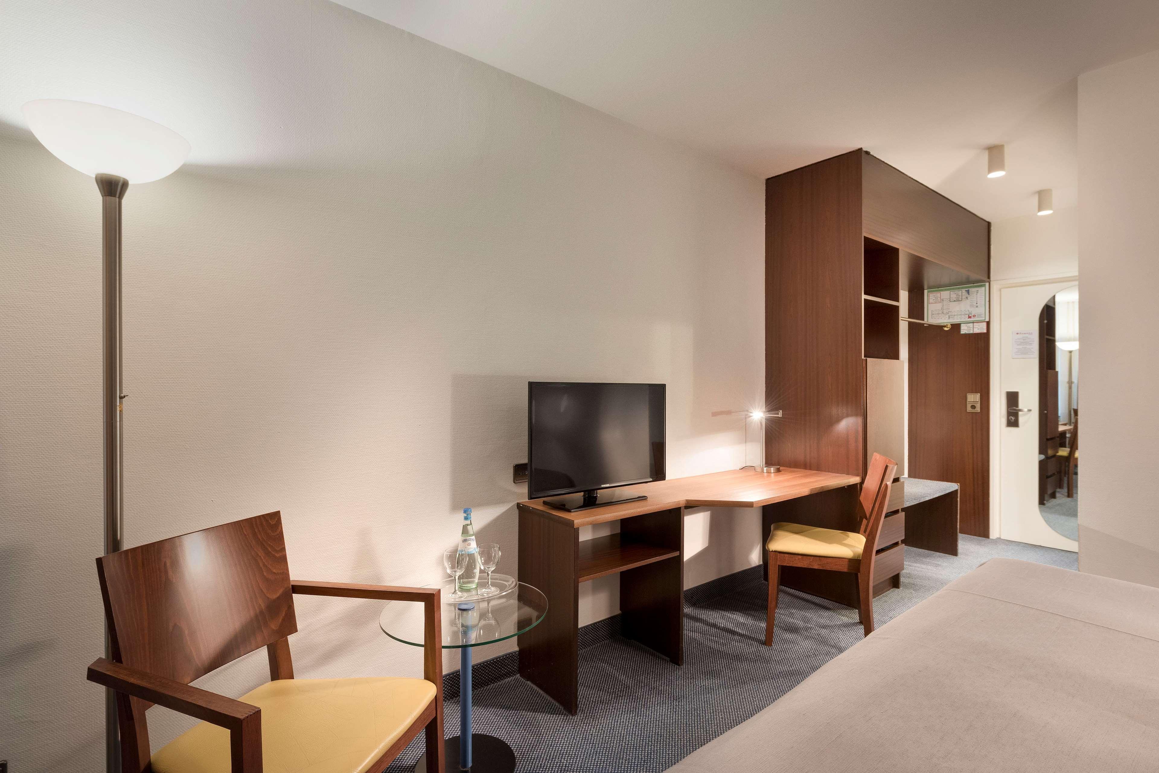 Ramada By Wyndham Flensburg City Exterior photo