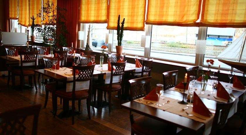Ramada By Wyndham Flensburg City Restaurant photo