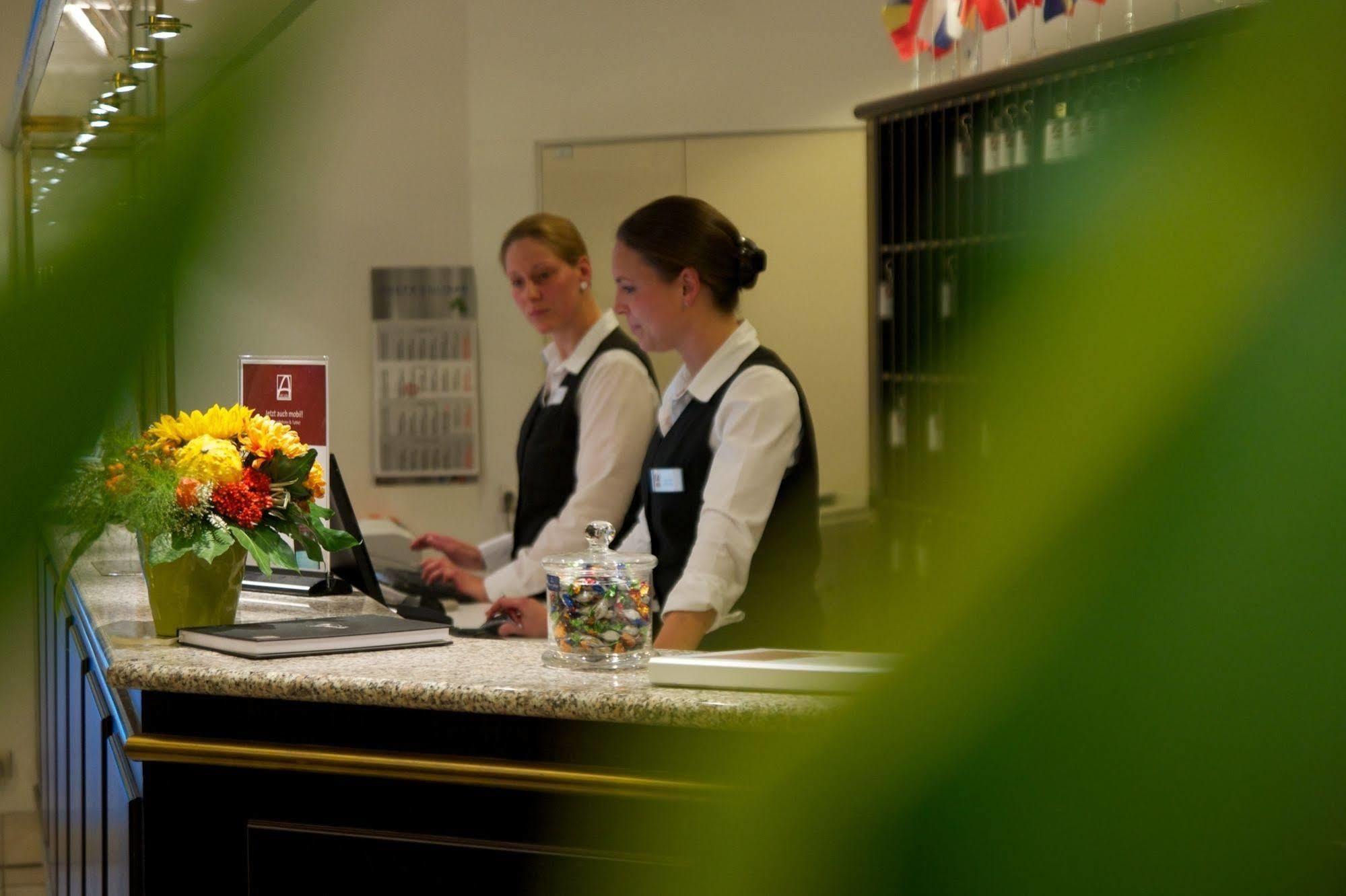Ramada By Wyndham Flensburg City Exterior photo